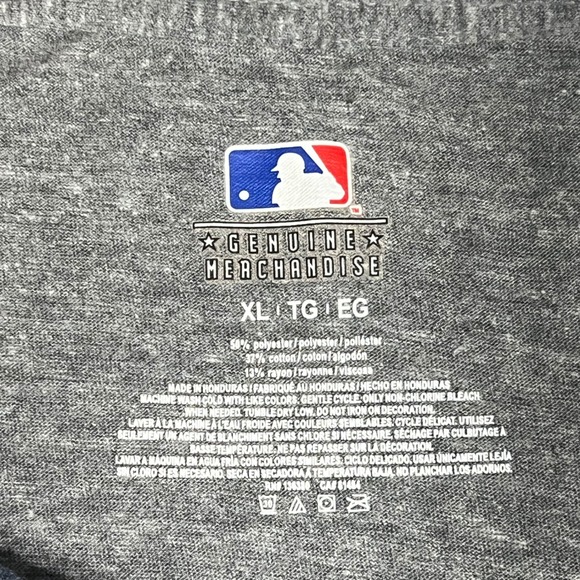 MLB‎ New York Yankees Baseball Gray Blue Long Sleeve Raglan T Shirt XL - Picture 4 of 7